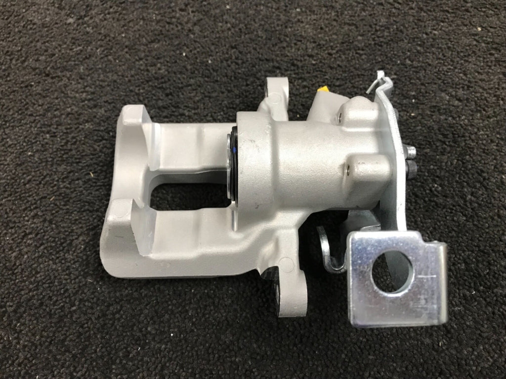 FOR TOYOTA AURIS COROLLA 1.4 1.6 2.0 D4D REAR RIGHT DRIVER SIDE BRAKE CALIPER 