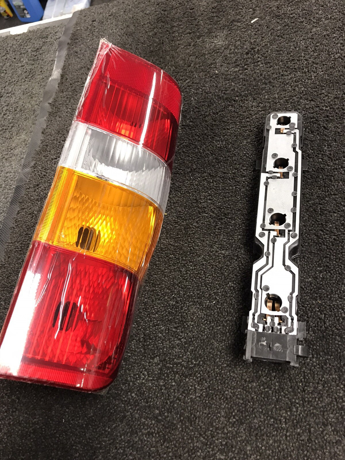 FORD TRANSIT Mk6 VAN 2000-2006 BACK REAR LIGHT LAMP DRIVER SIDE RH SIDE  