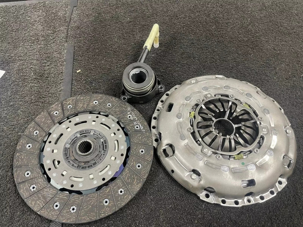 AUDI Q3 2.0TDI 35TDI SLINE 8U 2015-2019 CLUTCH KIT LUK  04L 141 015 Q