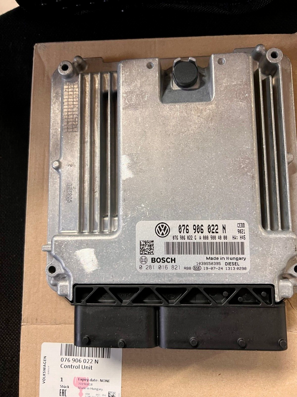 VW CRAFTER 2.5TDi CEBB 2006-2016 ECU NUMBER 076906022N GENUINE VW BRAND NEW