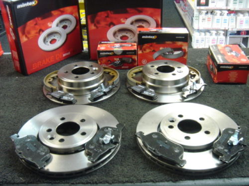 FOR MG ZT 190 2.5 V6 FRONT  REAR BRAKE DISCS & PADS & SHOES
