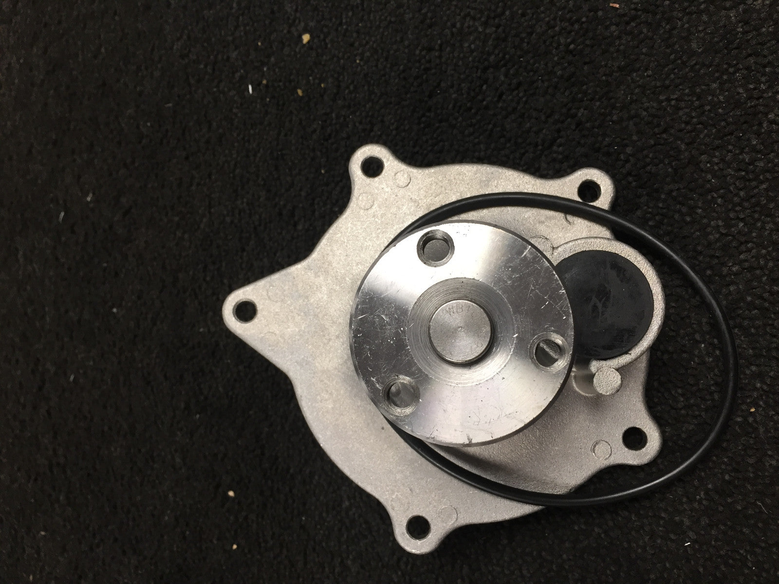 FOR CHRYSLER VOYAGER GRAND VOYAGER  3.3 3.8 1990-2000 WATER PUMP BRAND NEW