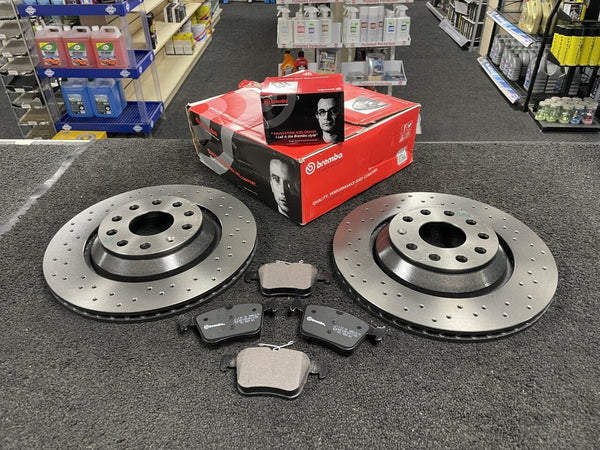 AUDI A3 S3 RS3 TT LEON VW GOLF R MK6 REAR BRAKE DISC DRILLED +PADS BREMBO