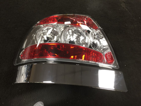 FOR AUDI A4 1994-1999 SALOON REAR TAIL LIGHTS LEXUS STYLE CLEAR