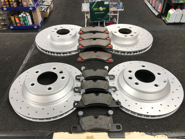 CAYENNE V8 TURBO TIPTRONIC S BRAKE DISCS DRILLED FRONT & REAR 390MM 358MM & PADS