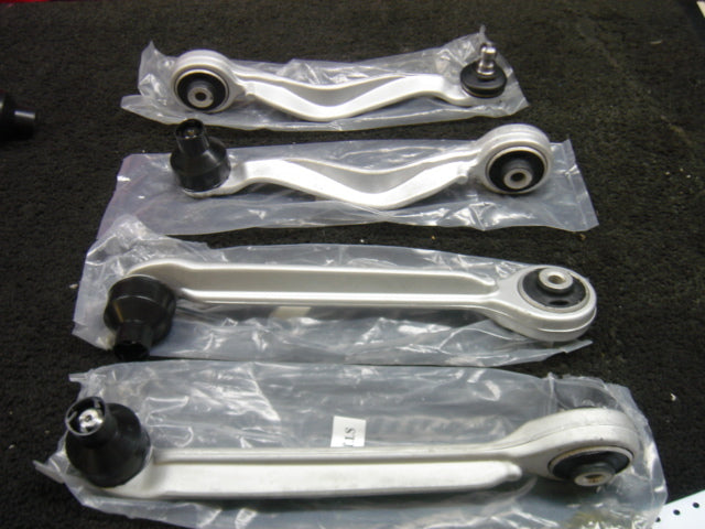 AUDI Audi RS6 qu. 5.0 RONT SUSPENSION UPPER  CONTROL ARMS FULL SET 
