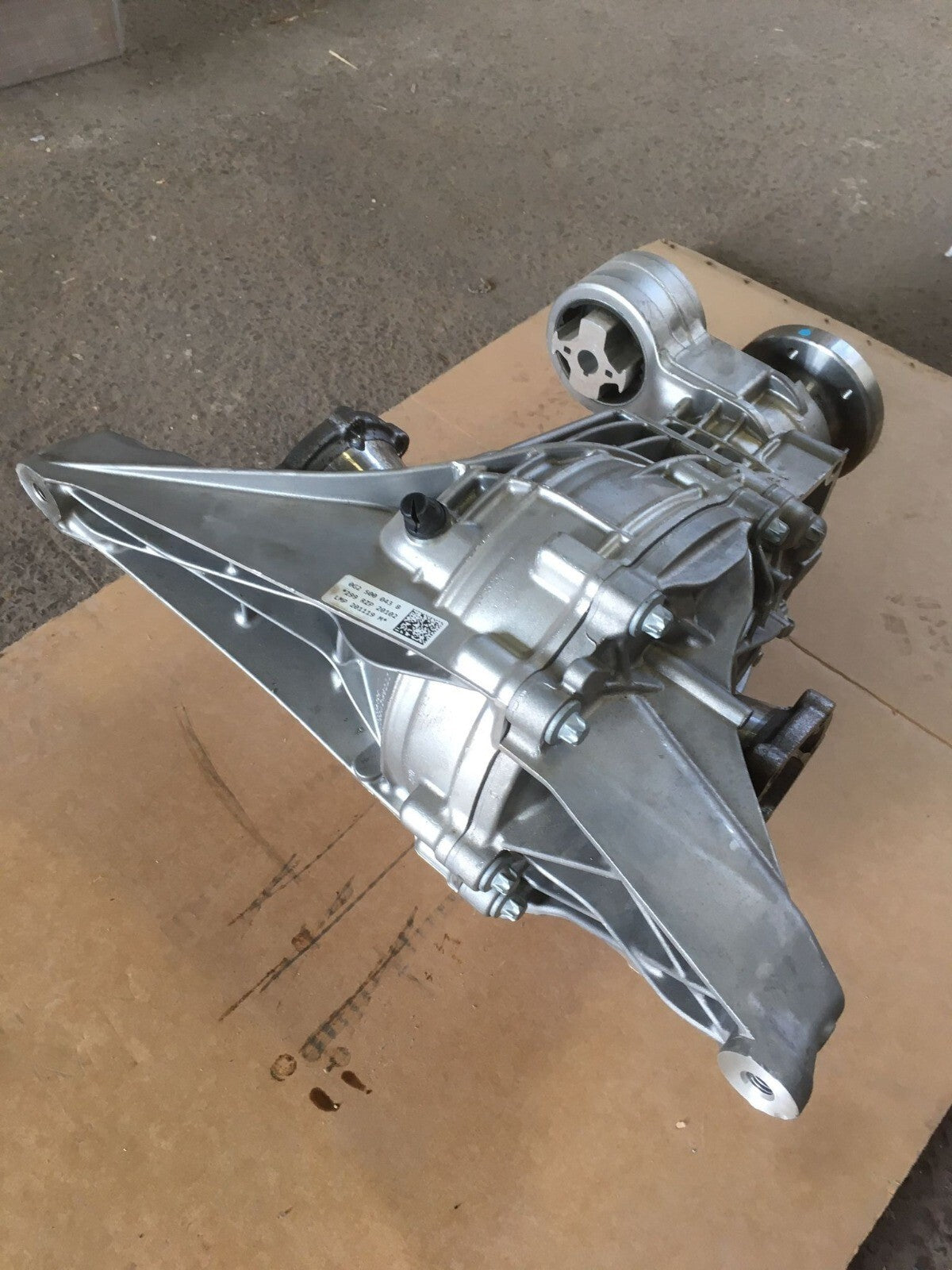 AUDI Q7 4M 3.0 DIESEL AUTOMATIC REAR AXLE DIFF DIFFERENTIAL 0G2500043B BRAND NEW