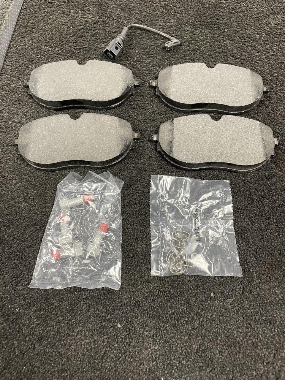FOR VW TRANSPORTER CARAVELLE T6.1 FRONT BRAKE PAD CBi CALIPERS 7LA 698 151 A