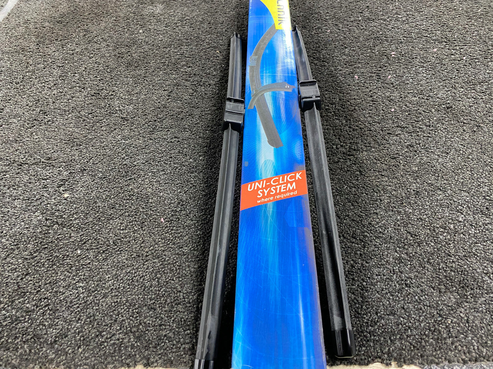 FOR AUDI TT 08/2003 FRONT FLAT WIPER BLADE SET 2X21"//530MM WT315D