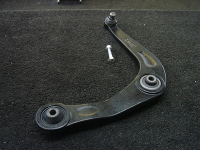 PEUGEOT 206 1.4hdi  99-07 LOWER WISHBONE SUSPENSION ARM PINCH BOLT LH 