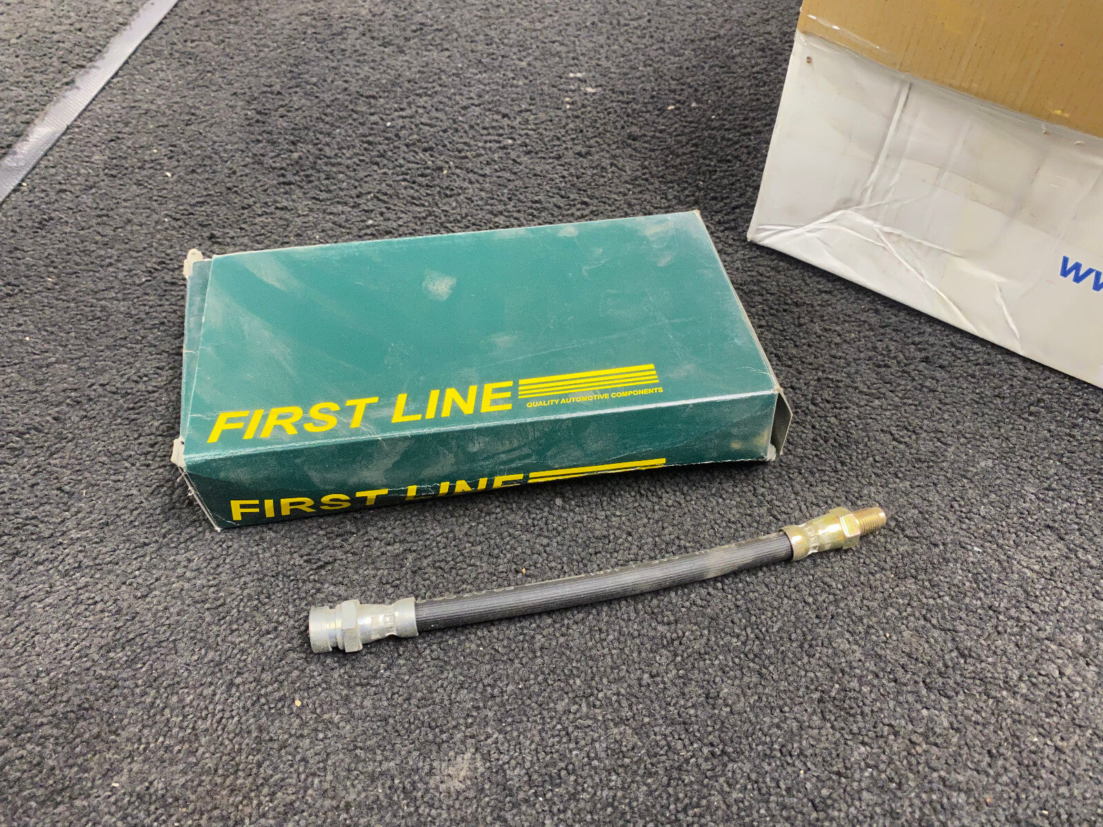 FOR MITSUBISHI SHOGUN CHALLENGE PAJERO SPORT BRAND NEW REAR BRAKE FLEXY HOSE