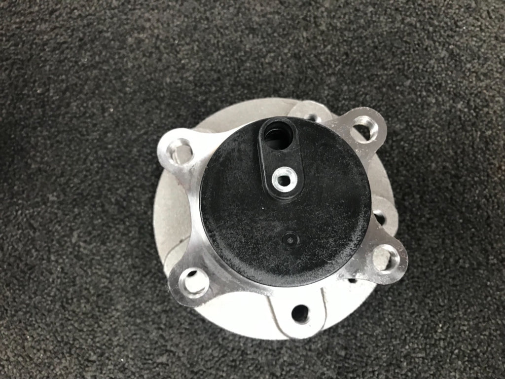 REAR WHEEL BEARING HUB FOR SUZUKI  SWIFT SPORT 1.6 2012 ON MODELS 