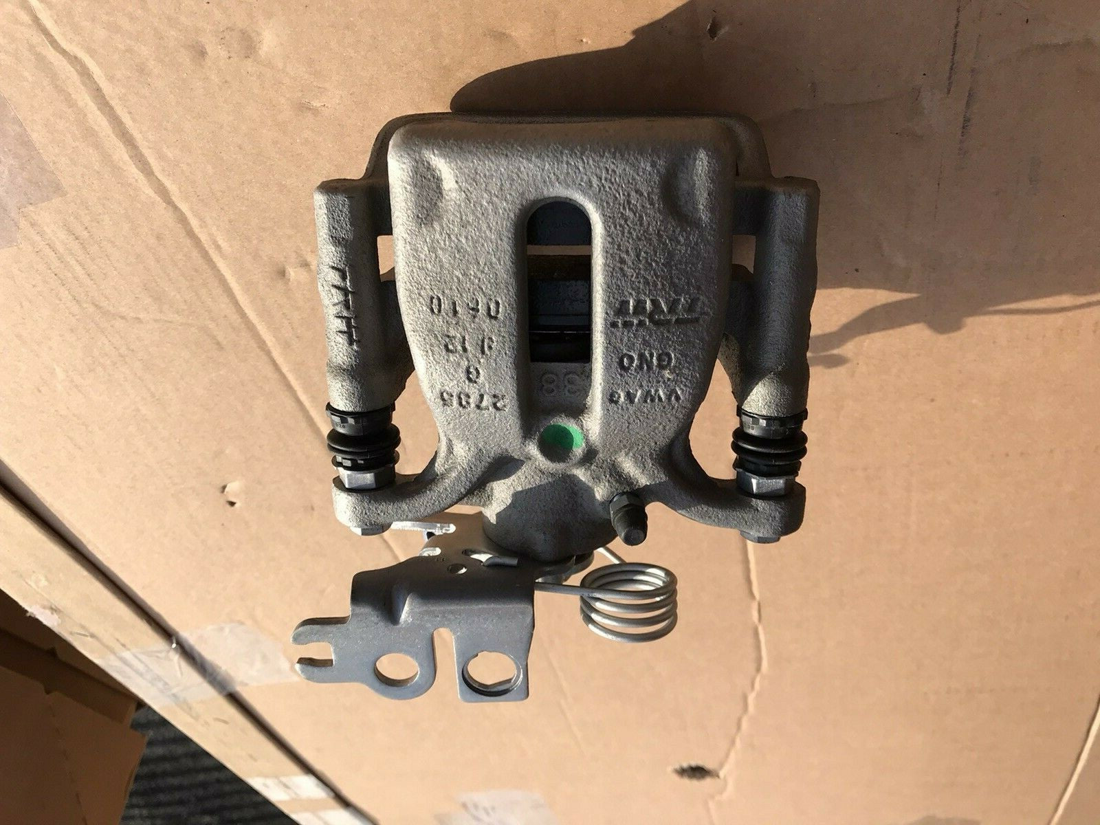 REAR RIGHT RH BRAKE CALIPER GENUINE VW CADDY MK4 TDi TSi ALLTRACK 4MOTION 2015 