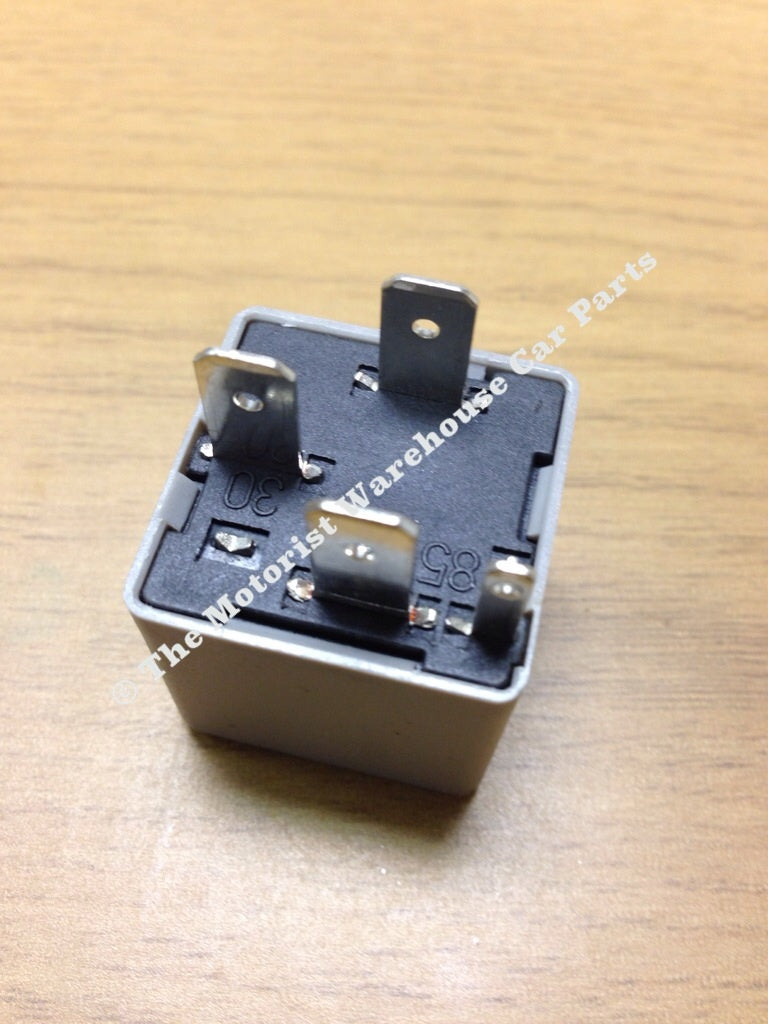  Fuel Pump Relay FOR VW Audi Seat Skoda Diesel BRAND NEW 