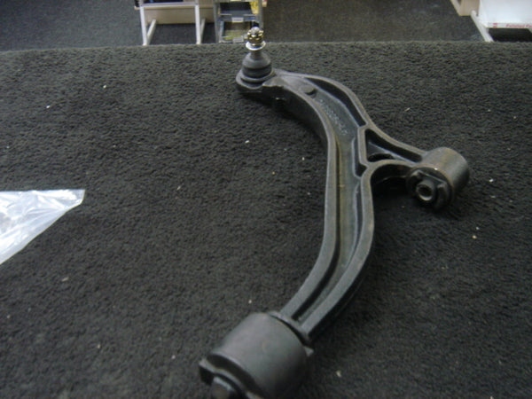 FOR CHRYSLER VOYAGER 2.4 2.5TD 2.8CRD 3.3 3.8 2001-07 LOWER WISHBONE ARM LH SIDE