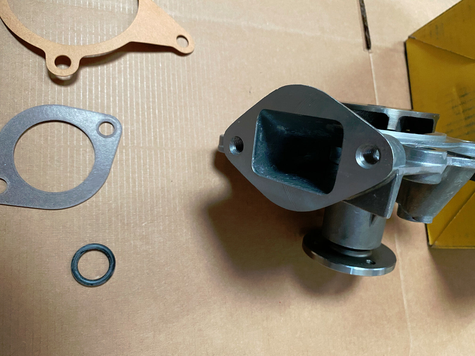 1 X WATER PUMP FOR MAZDA 323 121 KIA MENTOR PRIDE FWP1447