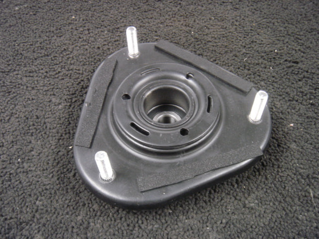 FOR AVENSIS 03-08 FRONT TOP SHOCK STRUT MOUNT SHOCK ABSORBER MOUNTING BEARING