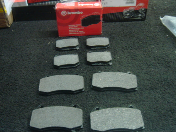FOR NISSAN 350Z FRONT REAR BRAKE DISC BREMBO PADS