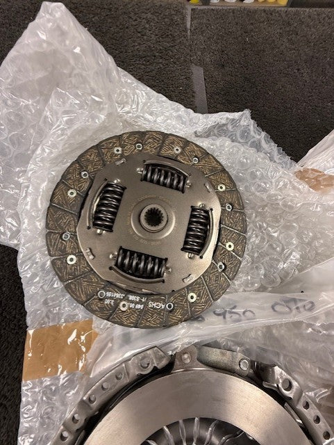 CLUTCH KIT  FIESTA MK7 MK8 1.0 ECOBOOST FOCUS Mk3 1.0 12-20  1760705