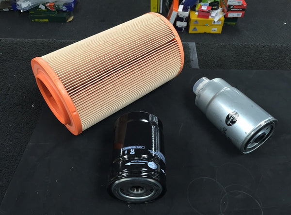 FOR IVECO DAILY 35C10 C11 S9 S11 S13 2.8TD OIL FILTER AIR FUEL FILTER SERVICE
