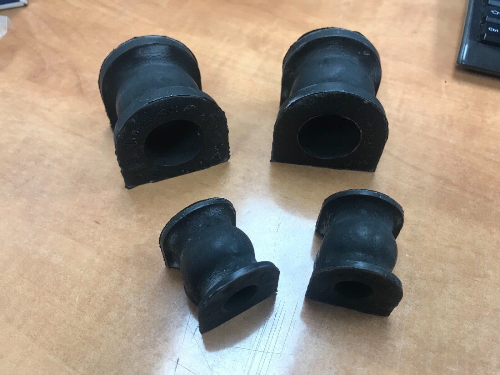 FOR ACCORD 2.0VTEC 2.2CDTI 2.4 SALOON 2003-08 FRONT REAR ANTI ROLL BAR BUSHES