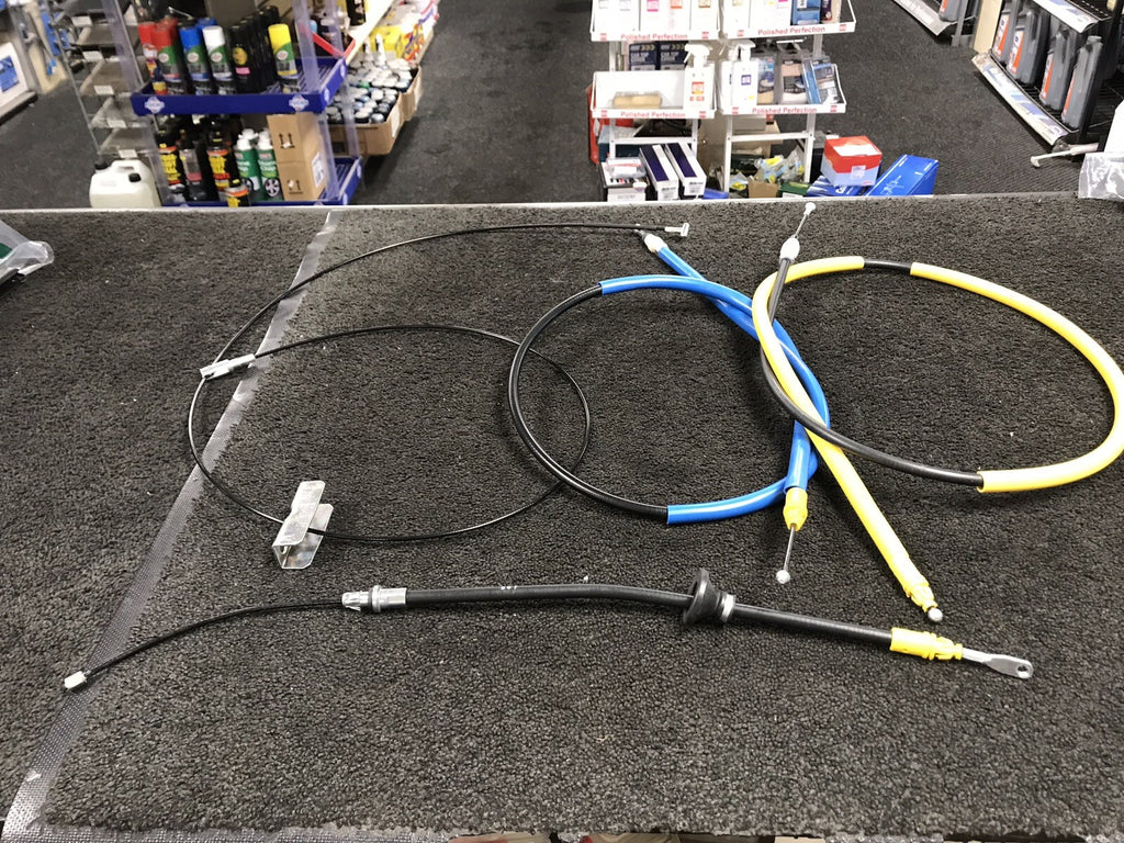 FOR VAUXHALL VIVARO TRAFIC PRIMASTAR LWB HANDBRAKE CABLES FRONT CENTRE 2 REAR