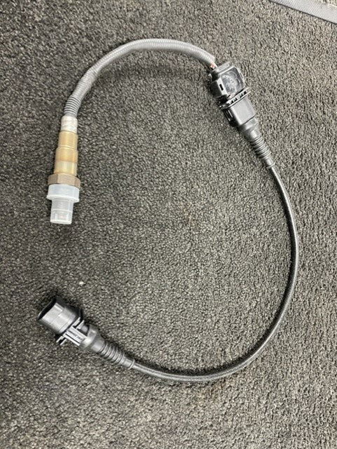 GENUINE BOSCH WIDEBAND O2 5 WIRE LAMBDA SENSOR + EXTENSION  AUDI VW GOLF BMW