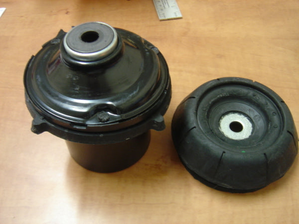 ASTRA G MK4 Di SRi GSi TURBO STRUT TOP MOUNTING WITH BEARING FIT LEFT RIGHT