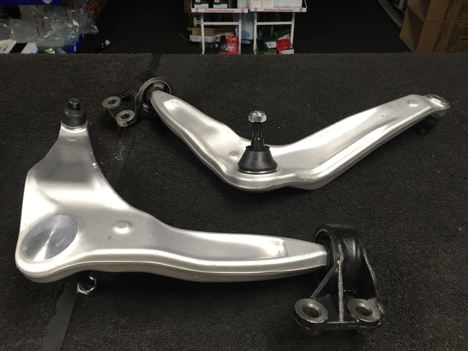 WISHBONE ROVER 75 MG ZT ZTT ZT-T 2 WISHBONE ARM  FITTED WISHBONE BUSH  LHRH PAIR