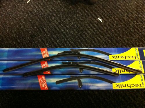 FOR NISSAN QASHQAI FLAT BEAM AEROFLEX WIPER BLADES X2