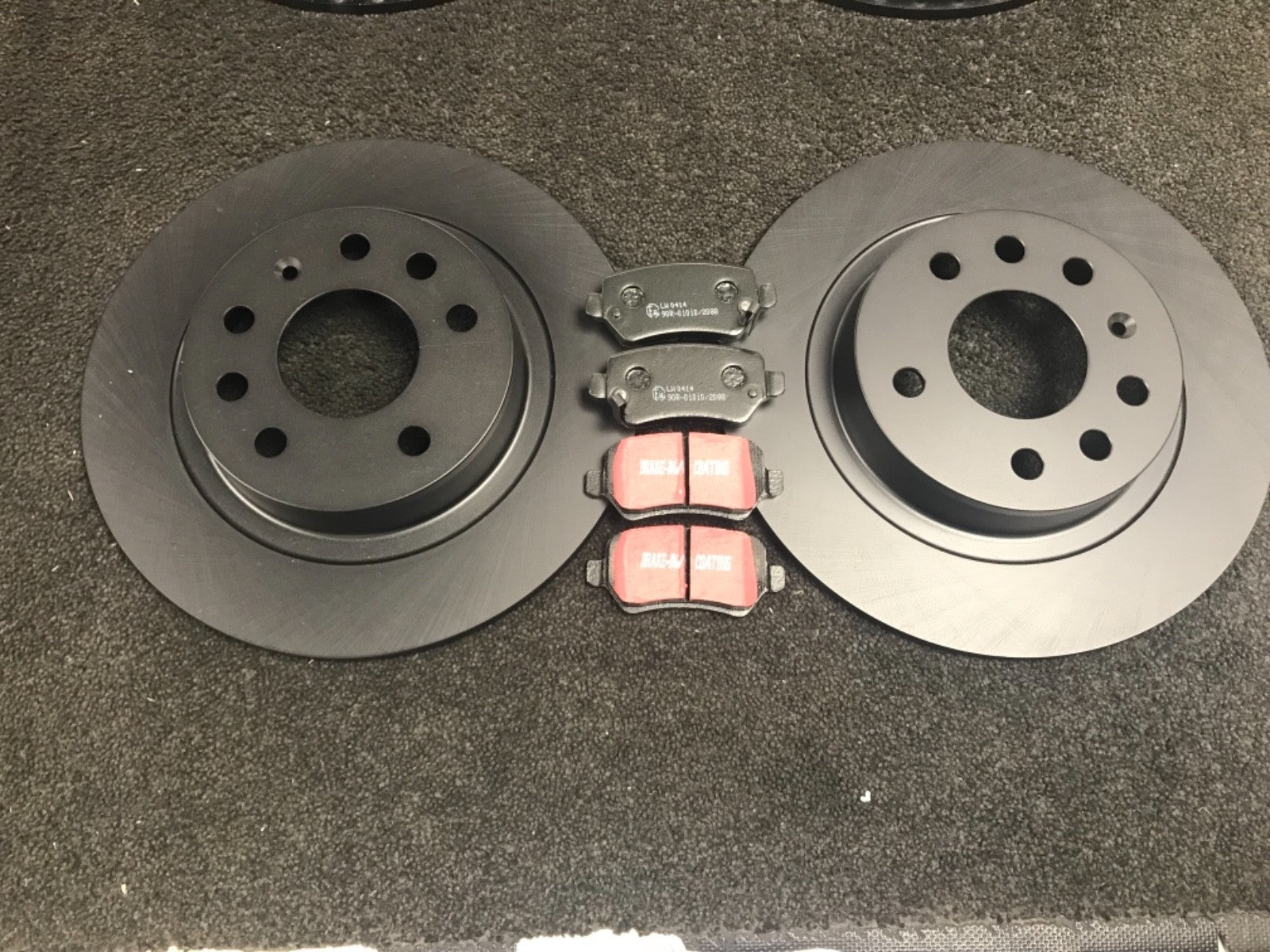 FOR VAUXHALL ASTRA ZAFIRA  VXR BRAKE DISC  BRAKE PADS FRONT REAR EBC 