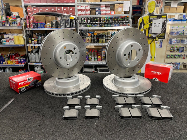 BMW 320d 320i MSPORT F30 SPORT DRILLED FRONT REAR DISCS WITH  BRAKE PADS 340+345