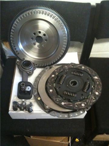 TRANSIT 2.0TDDI FWD SINGLE MASS SOLID FLYWHEEL CLUTCH KIT
