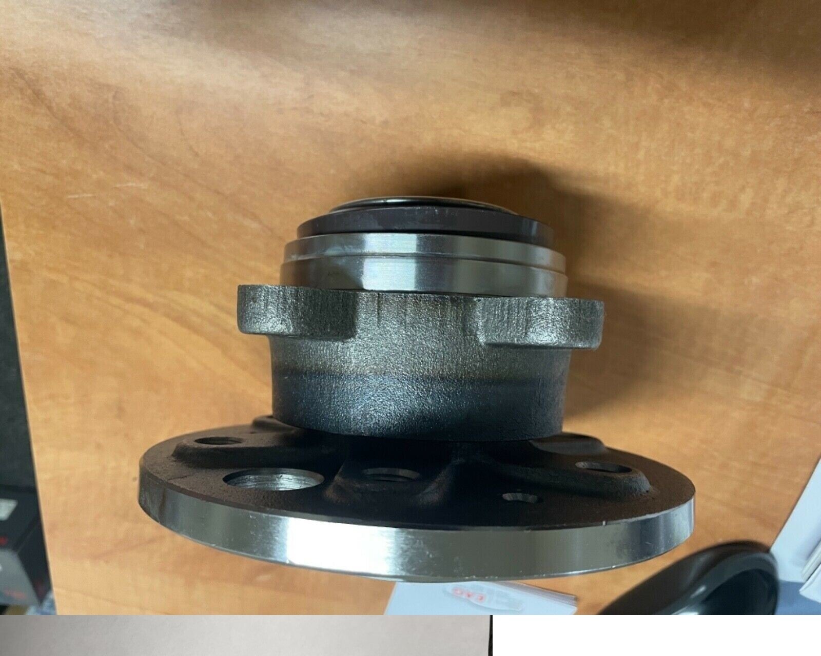 FOR SPRINTER W906 2006 ON  VW CRAFTER 2006 ON WHEEL BEARING HUB REAR ASSY