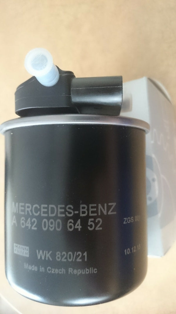 BRAND NEW GENUINE MERCEDES DIESEL FUEL FILTER FOR MERCEDES OM642 A6420906452
