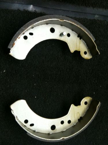 LDV 400  CONVOY 2.4 DIESEL MINIBUS LWB BRAKE SHOES