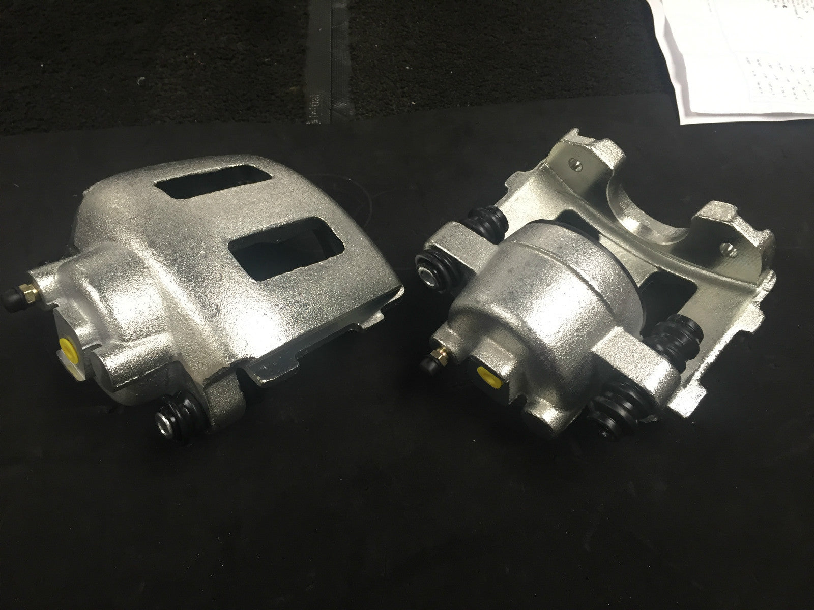 FRONT LEFT RIGHT CALIPER  FOR  CHEROKEE XJ GRAND CHEROKEE ZJ WRANGLER YJ & TJ 