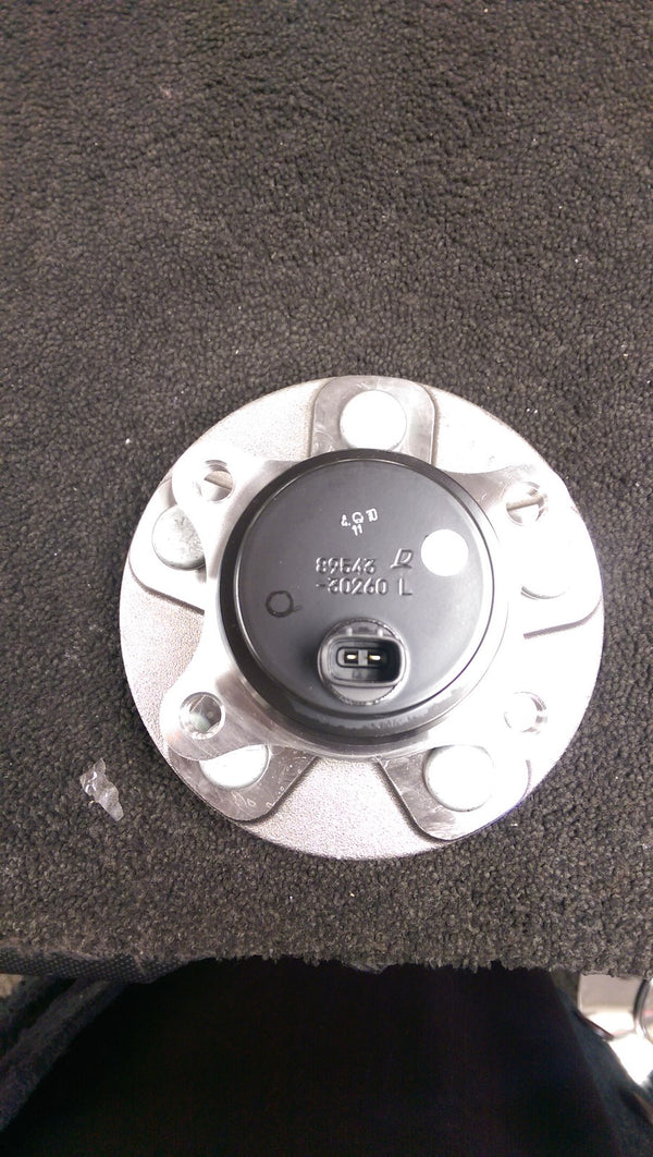 FOR LS460 4.6 2012 ON WARDS FRONT DRIVER SIDE OFFSIDE RIGHT HAND HUB BEARING