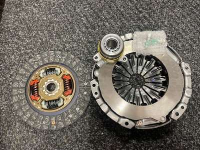 3PCE CLUTCH KIT CYLINDER FOR TOYOTA YARIS 1.4 D-4D 6 SPEED MANUAL 2008-2012