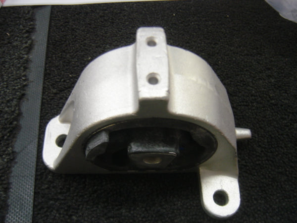 FOR CHRYSLER VOYAGER GRAND VOYAGER 2.4 2.5TD CRD 3.3 3.8 ENGINE MOUNTING REAR