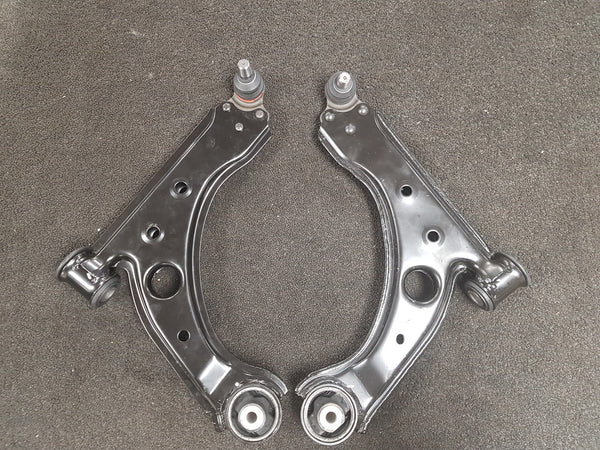FOR FIAT STILO 01-08 BRAVO 07-09 2 X LOWER SUSPENSION WISHBONE ARMS STEEL TYPE