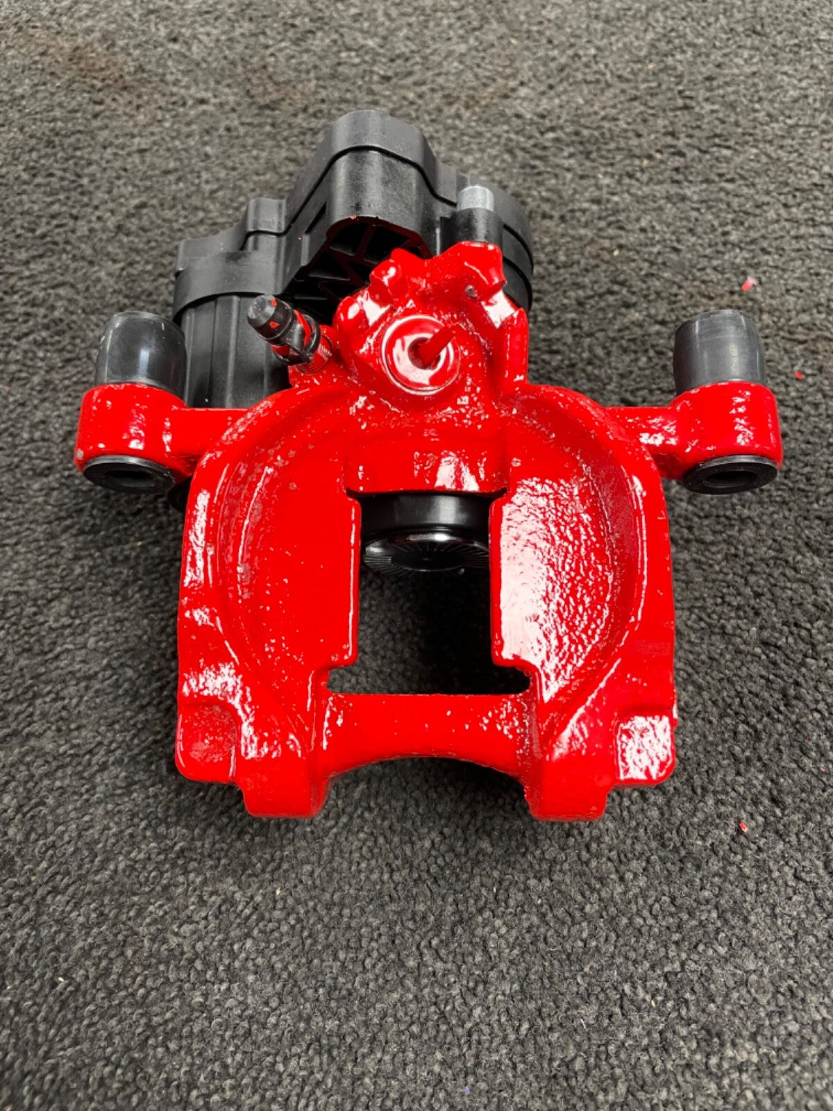 LH NS REAR BRAKE CALIPER ELECTRIC RED GOLF MK7 GTD GTI TSI TDI 2012-19 272 DISC