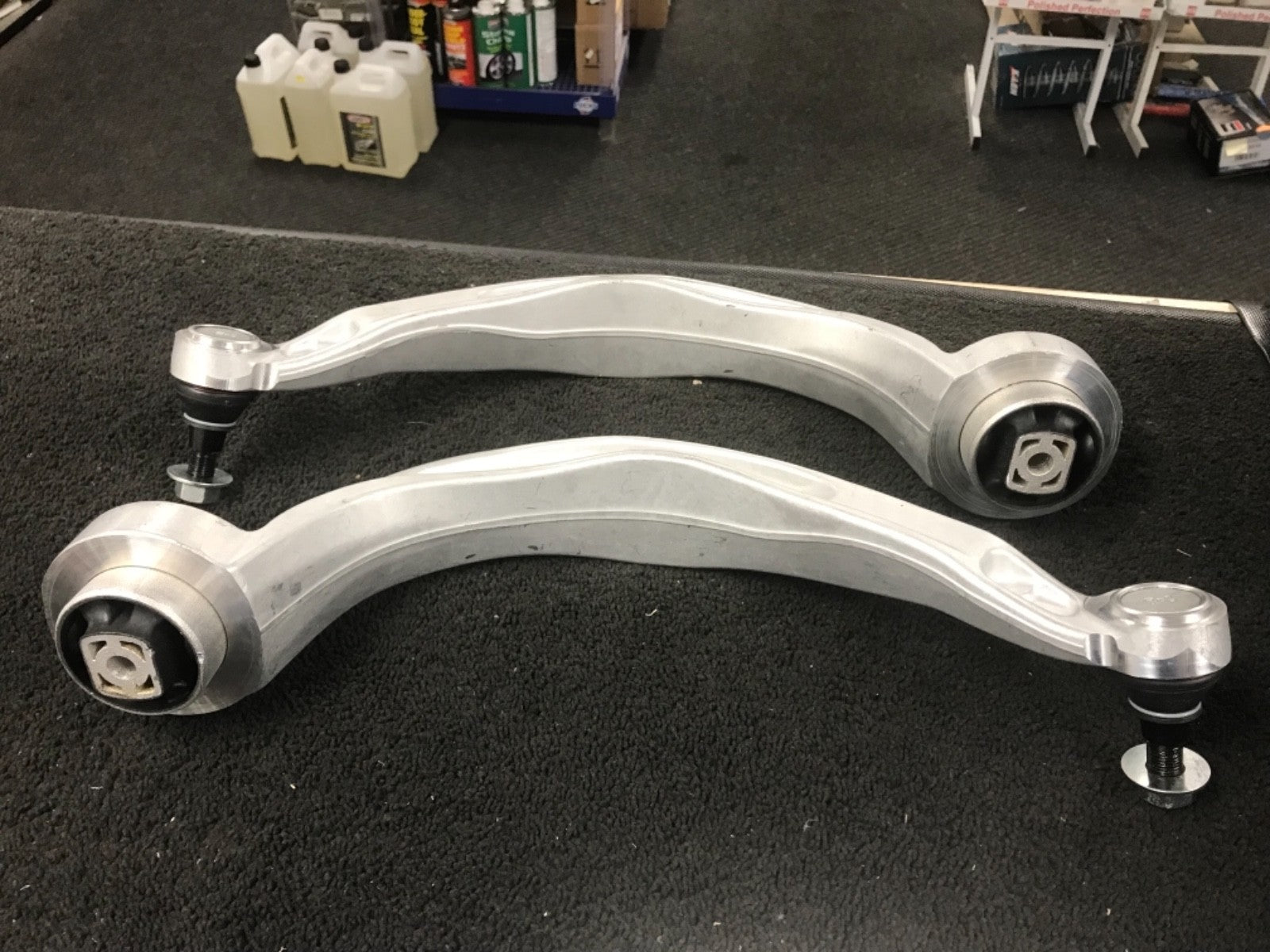 FOR AUDI A4 8K B5 FRONT LOWER REAR WISHBONE SUSPENSION ARMS PAIR 16.9MM M14