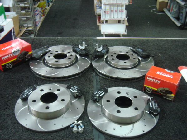 VAUXHALL ASTRA H MK5 ZAFIRA 1.9CDTI 150 BRAKE DISC PAD DRILLED GROOVED FRONTREAR
