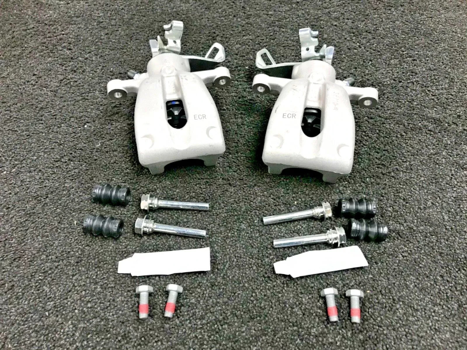 2 REAR BRAKE CALIPER SLIDER GUIDE PINS MINI COOPER CLUBMAN S SD JCW 06-15 