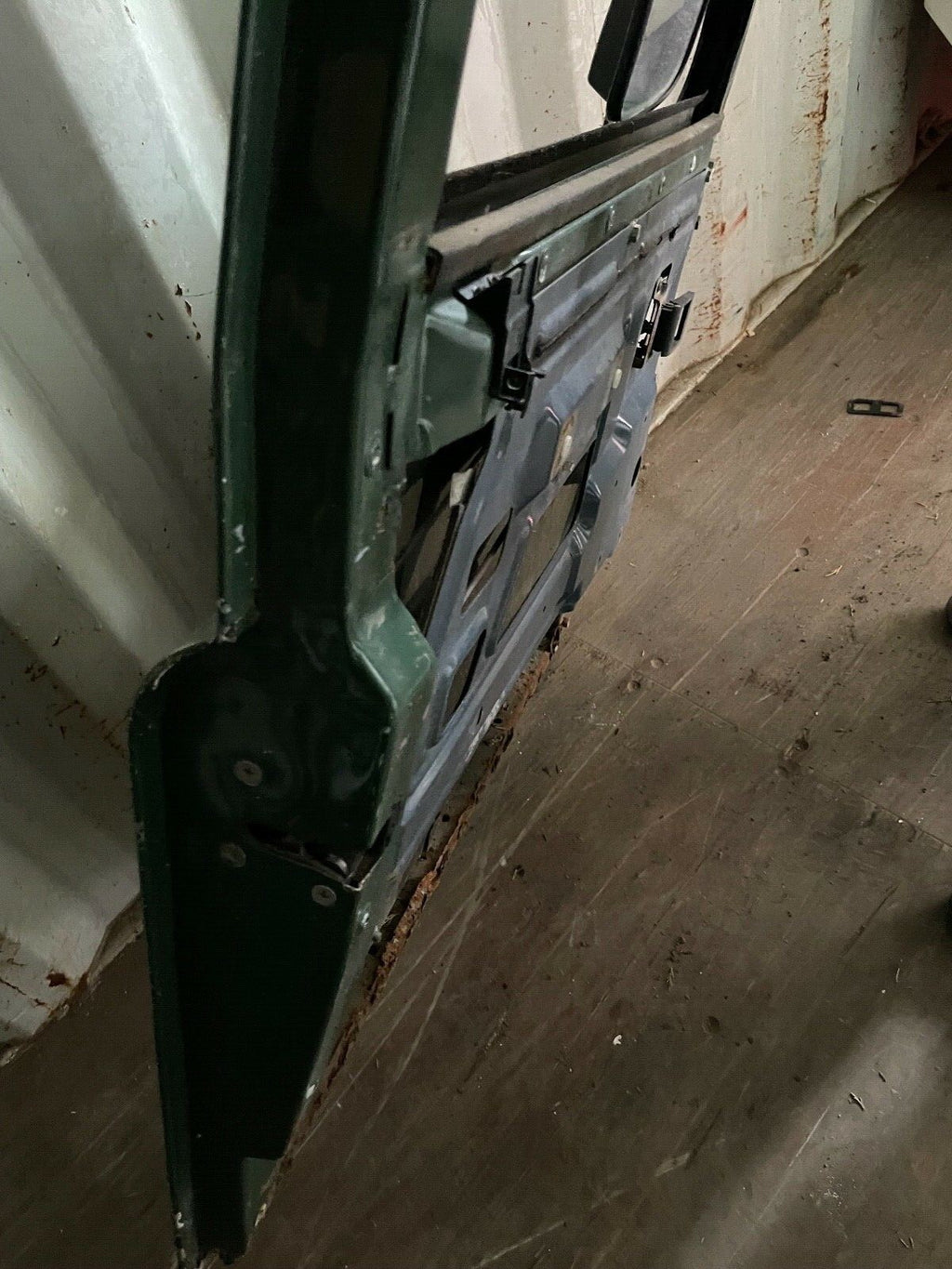 FRONT LH PASSENGER NS DOOR LAND ROVER DEFENDER 90 110 TDI CSW GREEN