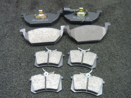 GOLF MK5 2.0GTTDI 2004-07 MINTEX FRONT REAR BRAKE PADS 