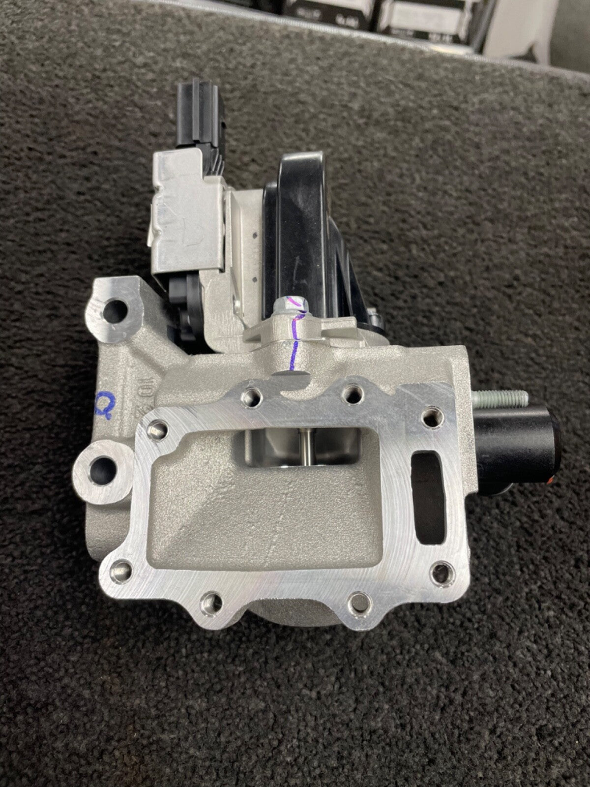 FOR Hyundai 120  i30 2011-2017 1.6 Diesel EGR Valve D4FB D4FC D4FD 28410-2A600
