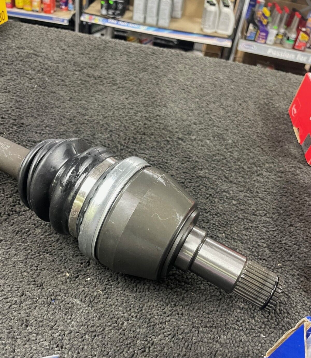 MERCEDES GLA220 GLA250 CDi GLA45 AMG NS LH DRIVESHAFT A2463309400 A2463303100