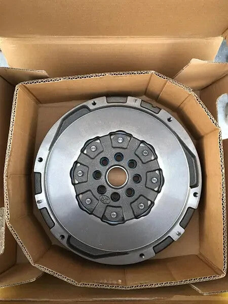 DUAL MASS FLYWHEEL CLUTCH KIT FOR RENAULT MASTER VAUXHALL MOVANO 2.3DCi CDTi